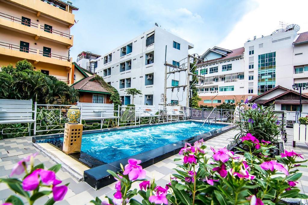 Sutus Court 4 Hotel Pattaja Kültér fotó