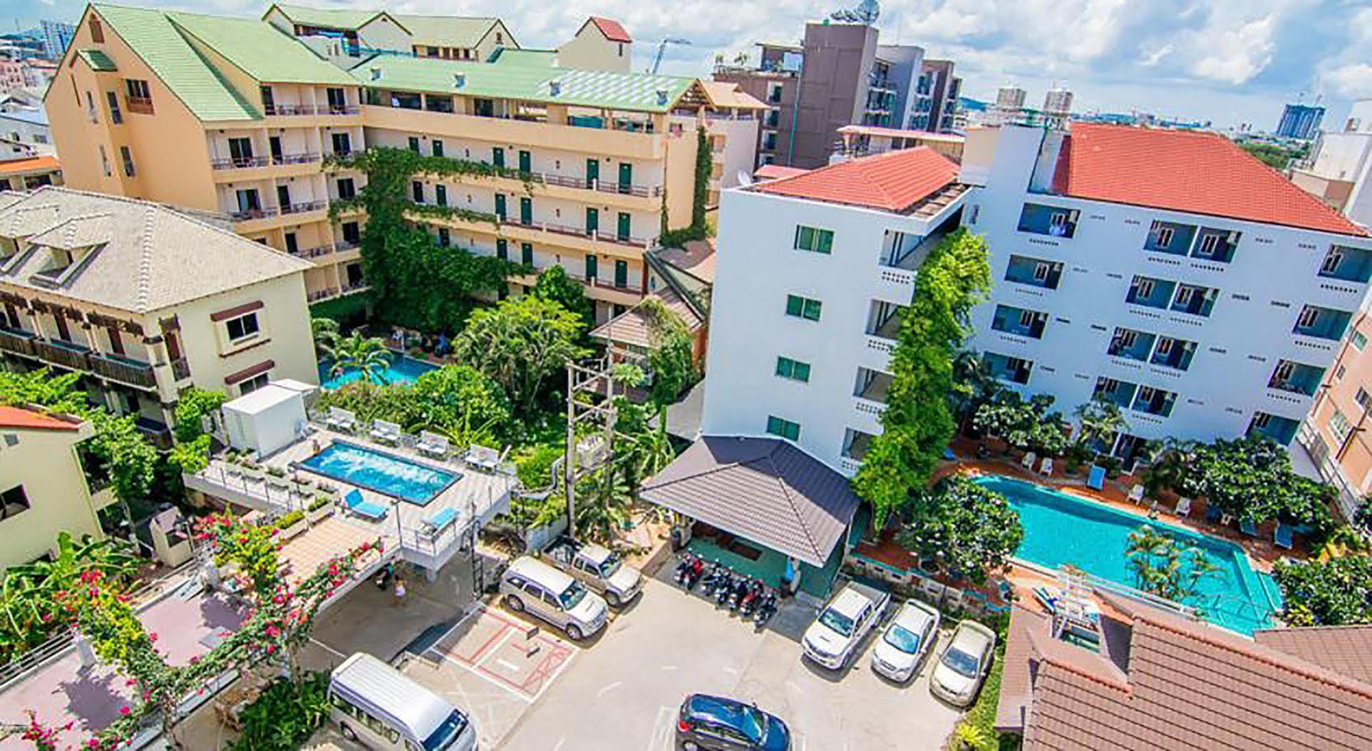 Sutus Court 4 Hotel Pattaja Kültér fotó