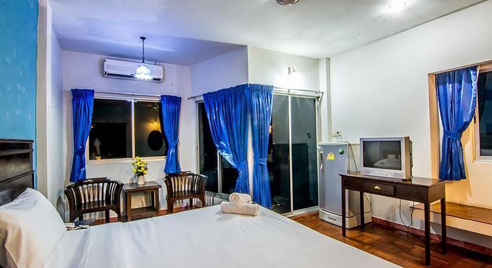 Sutus Court 4 Hotel Pattaja Kültér fotó