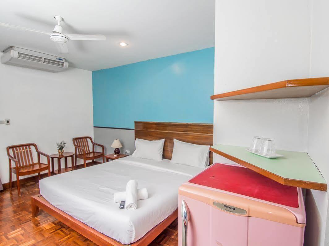 Sutus Court 4 Hotel Pattaja Kültér fotó
